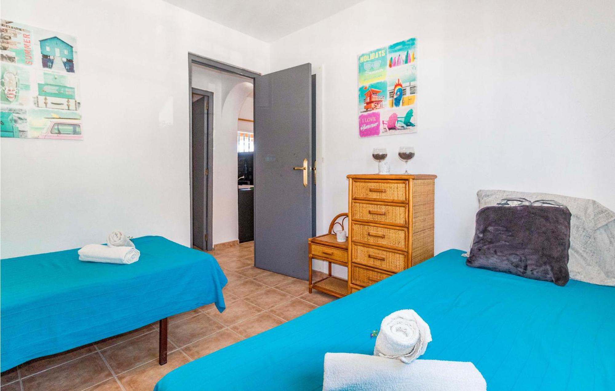 Pet Friendly Home In Velilla-Taramay With Kitchen Exterior foto
